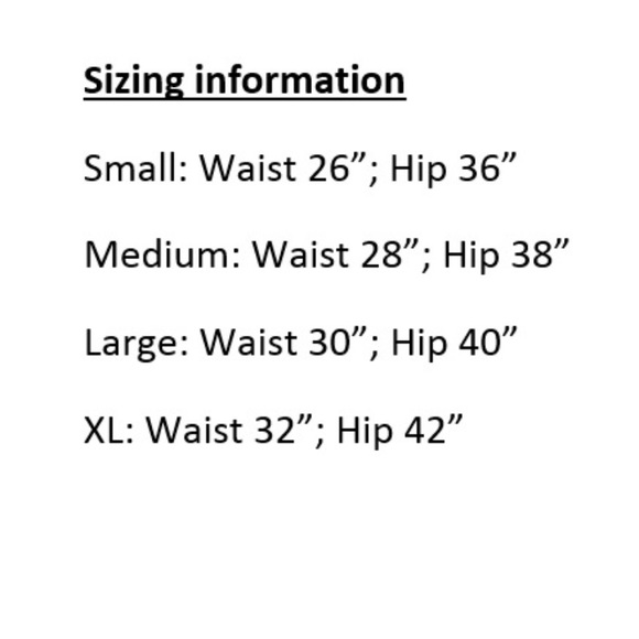 Maze EUC Floral Print Belted Shorts with Pockets - Picture 9 of 9